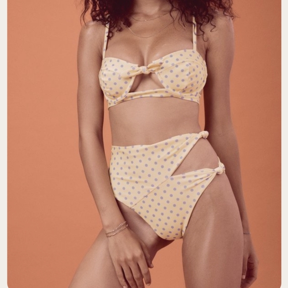 For Love and Lemons Limoncello knot bikini bottom XS - Picture 2 of 9